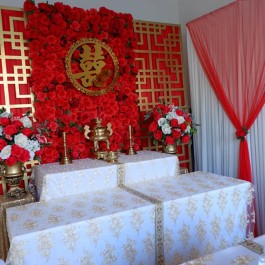 Trang trí bàn gia tiên khu Bình Dương