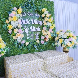 Trang trí gia tiên tại bình dương